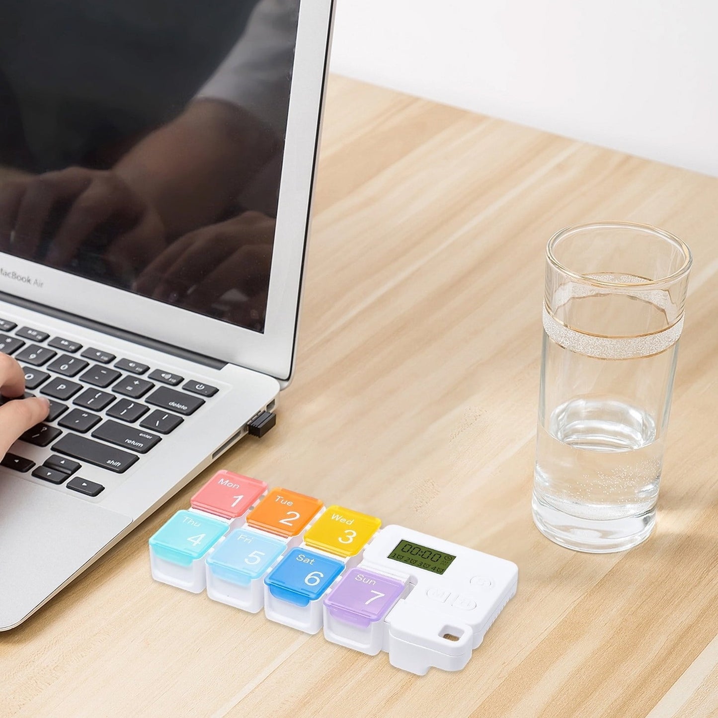 7-Day Pill Organizer with Alarm Reminder