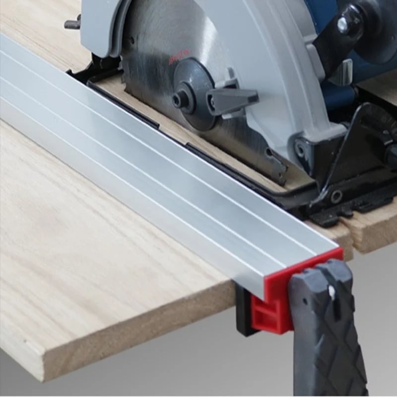 💯🔥50% OFF NOW🎁Woodworking Straight‑Edge Cutting Guide Clamp‑Precision Saw Guide for Circular Saw & DIY Wood Projects