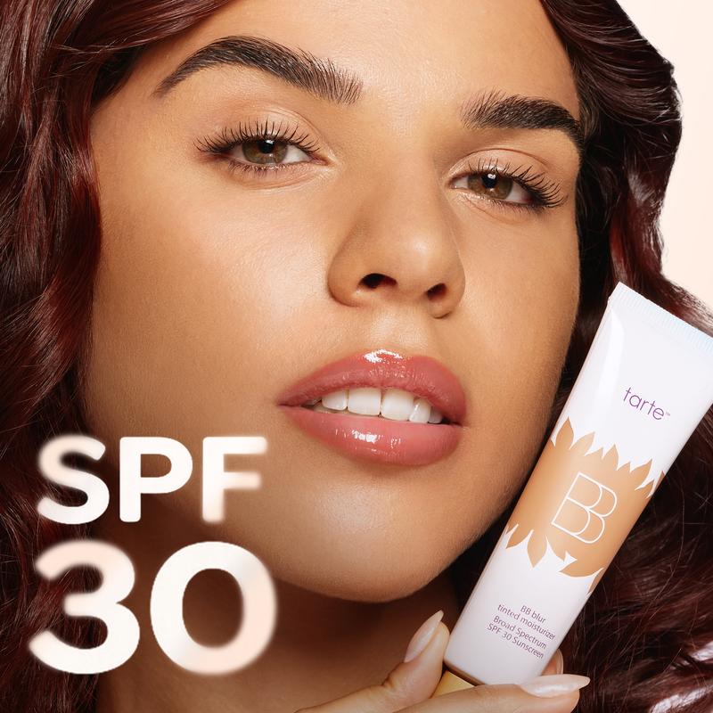BB blur tinted moisturizer SPF 30 - instantly brightens, hydrates & smooths your skin