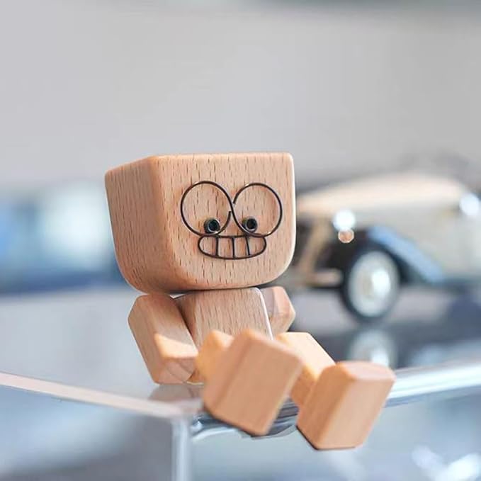 Shaking Feet Wooden Doll with 12PCS Magnetic Expressions