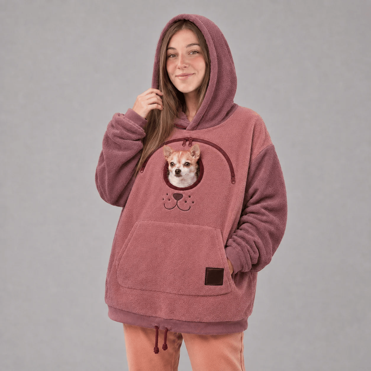 🐾 Cozy Pet Carrier Hoodie — Built-In Pouch for Cats & Small Dogs